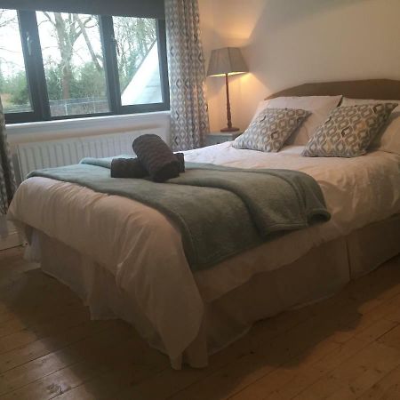 Railway Country House Gorey Extérieur photo